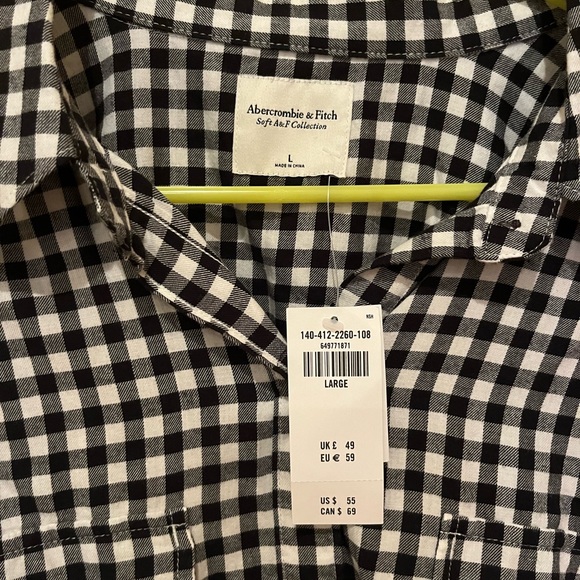NWT Abercrombie & Fitch Cropped Button Up - Picture 4 of 4